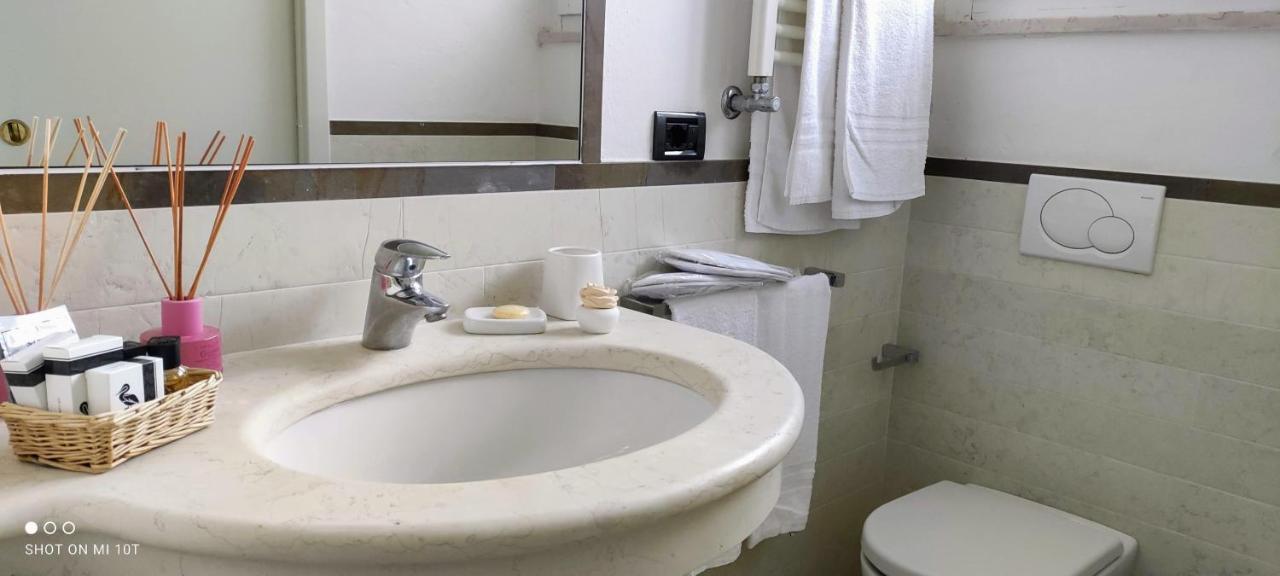 Hotel Villa Platani 里乔内 外观 照片