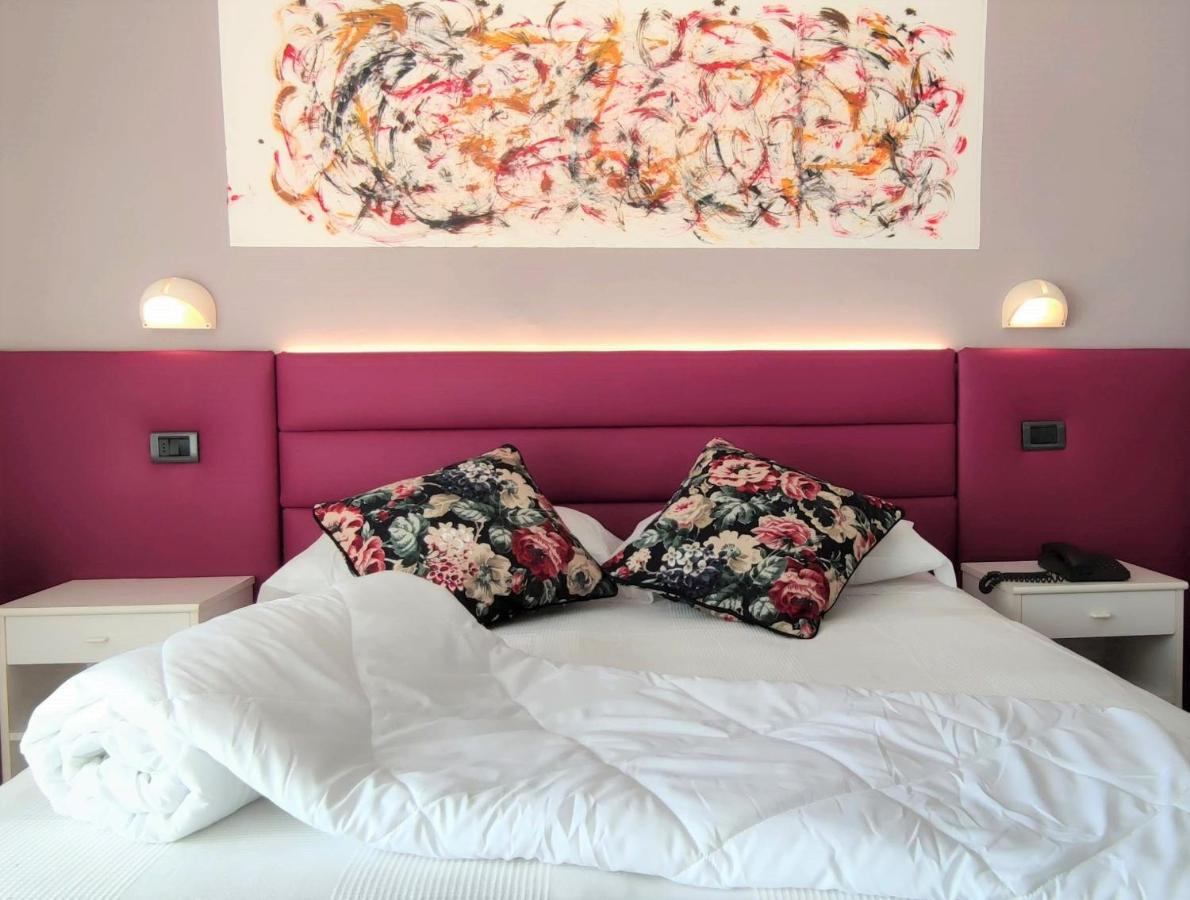 Hotel Villa Platani 里乔内 外观 照片