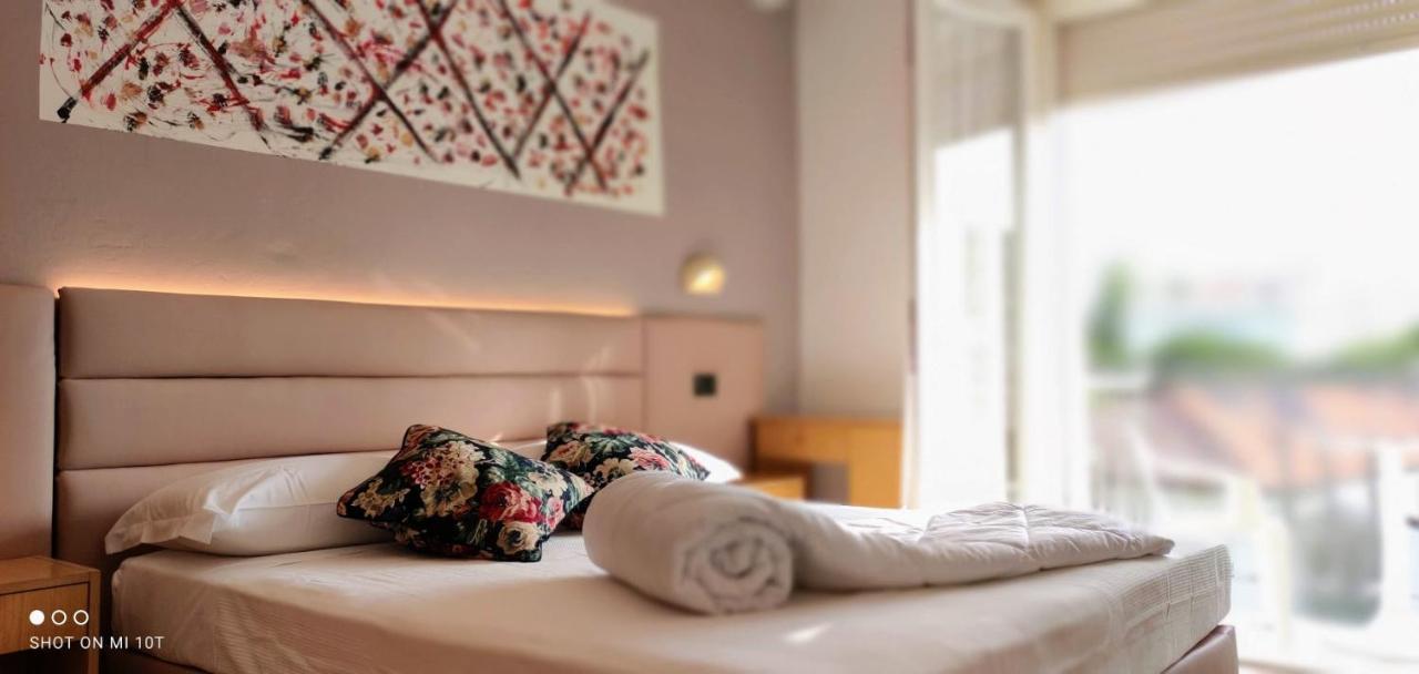 Hotel Villa Platani 里乔内 外观 照片