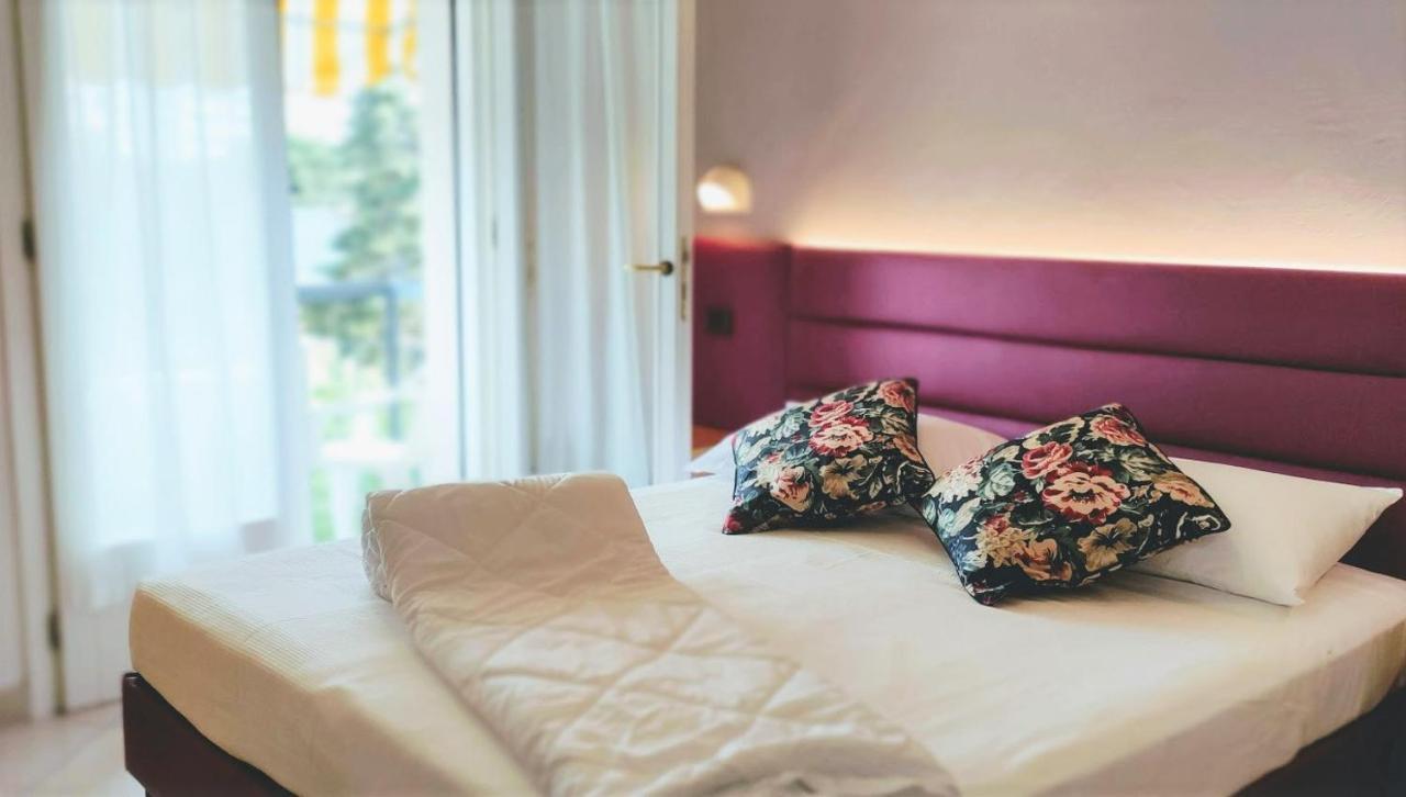 Hotel Villa Platani 里乔内 外观 照片