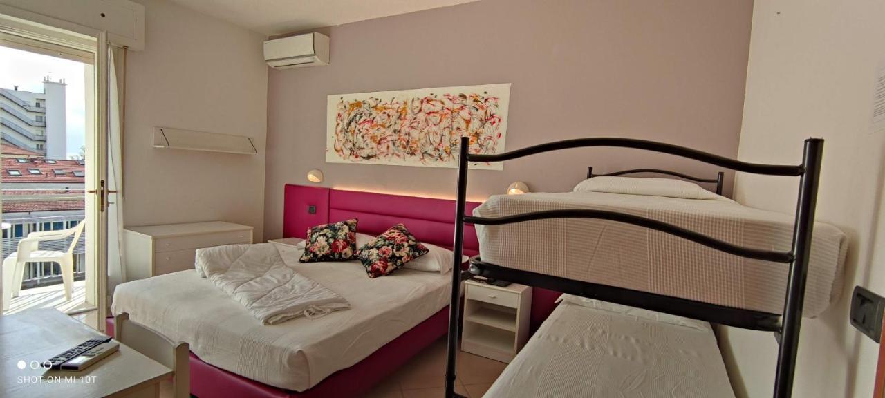 Hotel Villa Platani 里乔内 外观 照片