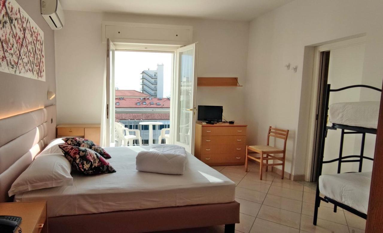 Hotel Villa Platani 里乔内 外观 照片