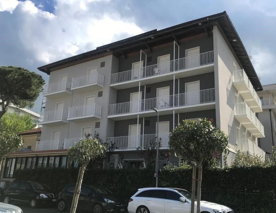 Hotel Villa Platani 里乔内 外观 照片